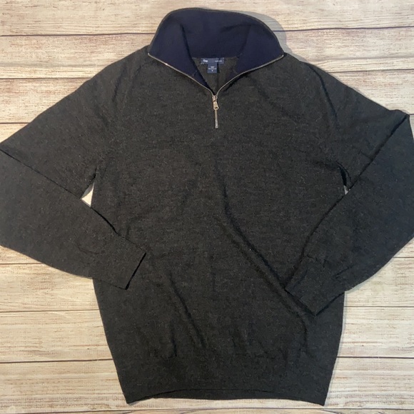 GAP Other - Gap gray merino wool sweater 1/4 zip medium